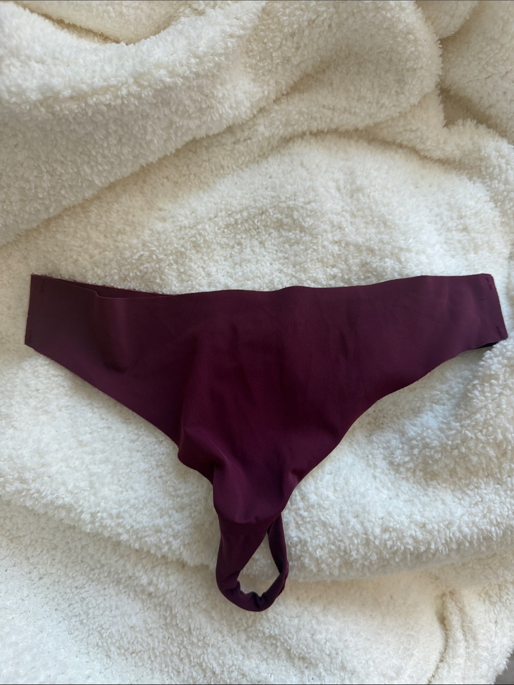 Girls Seamless Maroon Thong